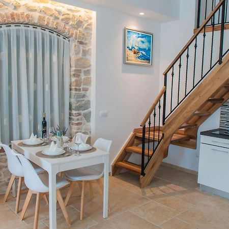 Bazzar Apartments Trogir Exterior photo