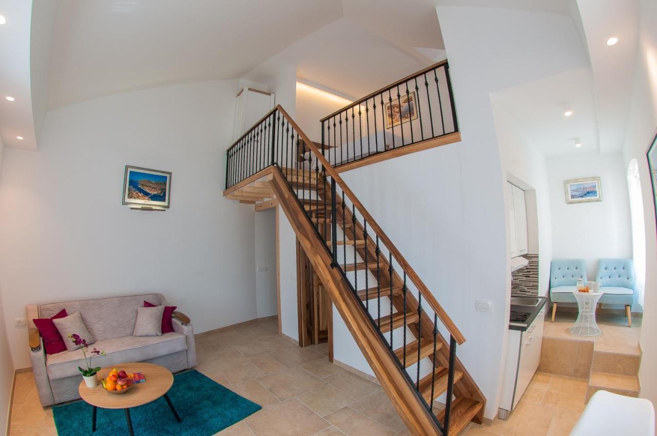 Bazzar Apartments Trogir Exterior photo